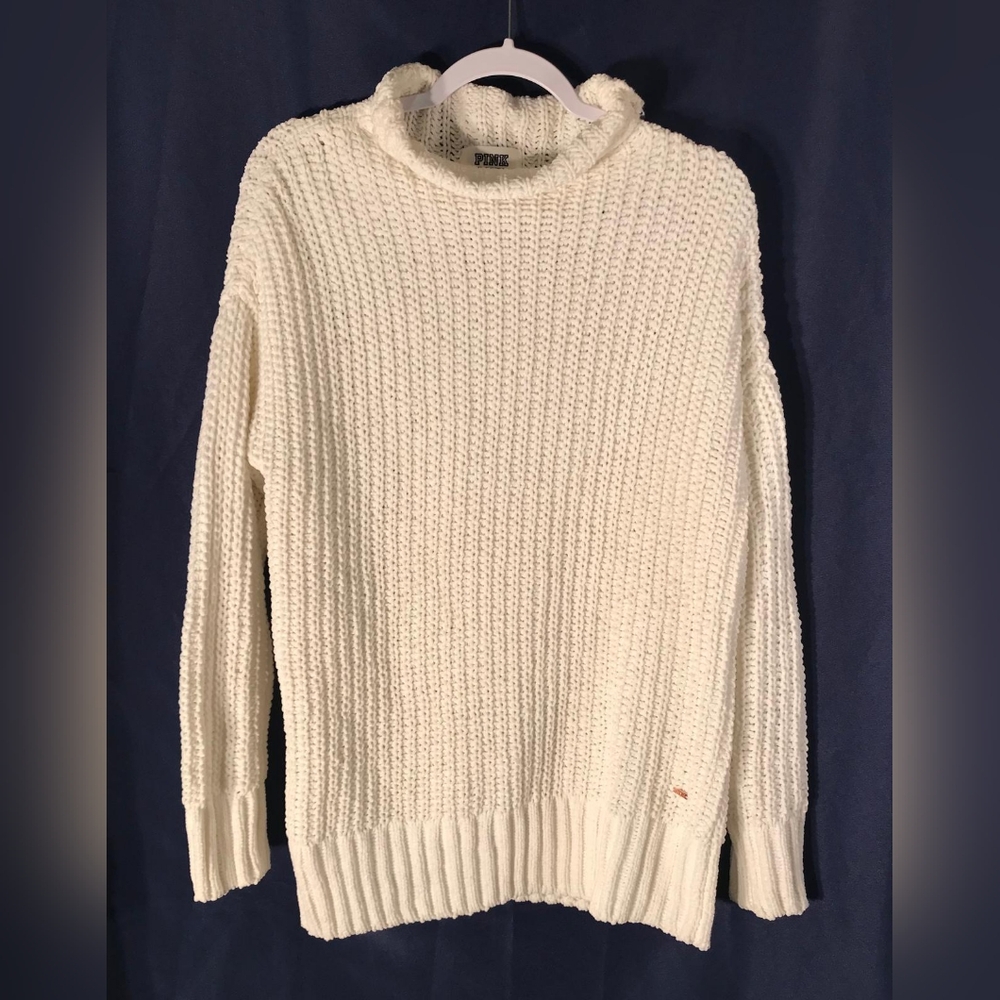 PINK victoria Secret Women's  Cozy White Knit Sweater Zize XS